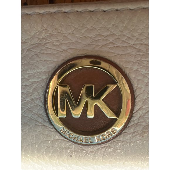 Michael Kors Clutch Bag Volor Block Wristlet - Picture 6 of 10